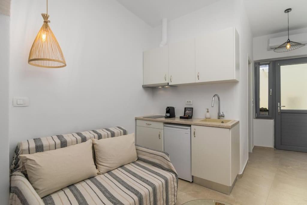 Agathi'S House Apartment Triovasálos Екстериор снимка